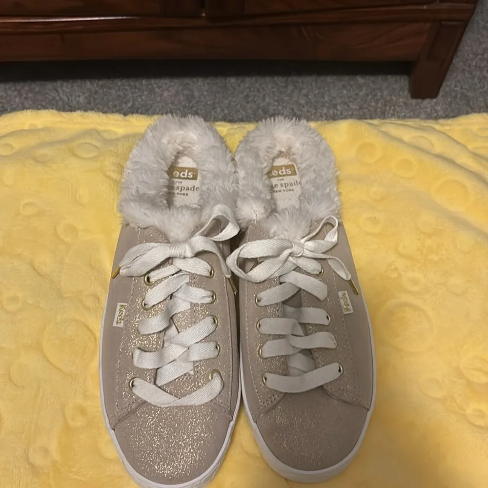 Keds Kate Spade White Sneakers with Faux Fur - Picture 2 of 7
